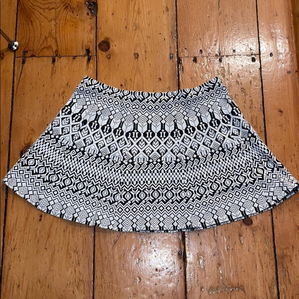 Aeropostale Woman’s Skirt
